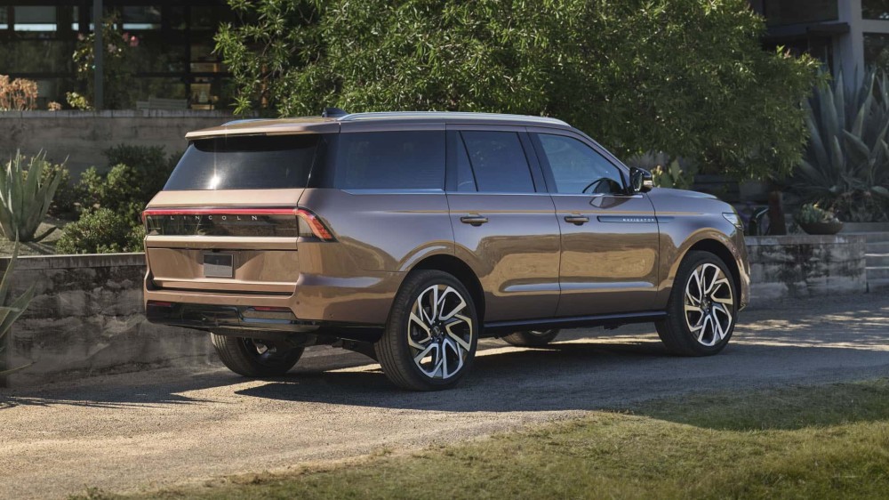 2025 Lincoln Navigator