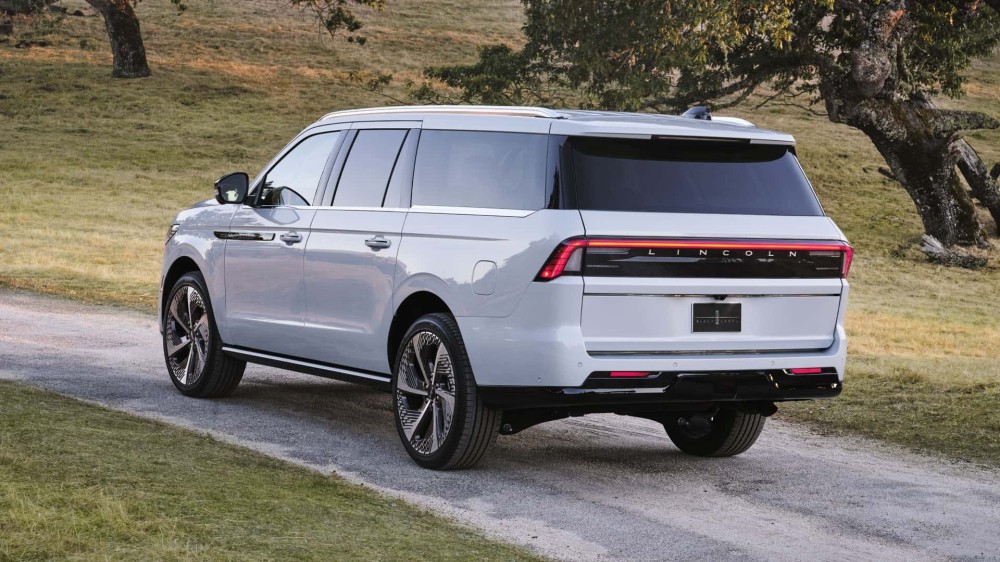 2025 Lincoln Navigator